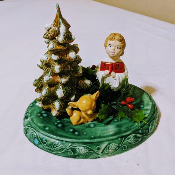 Other - Vintage Holland Mold Caroler
